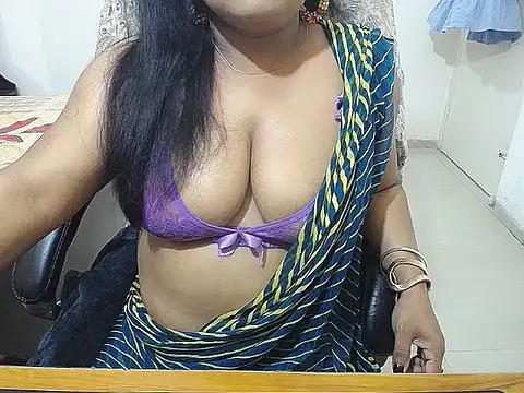 curvyarchie