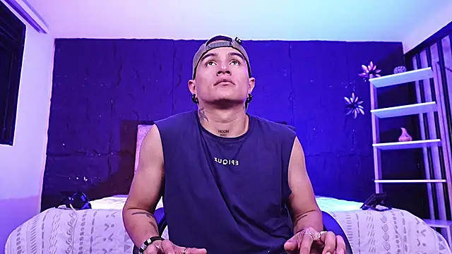 LiamDeep webcam