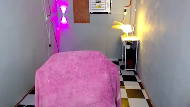 SanyaGirlx webcam