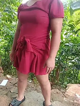 Lily_Henry live cam on StripChat