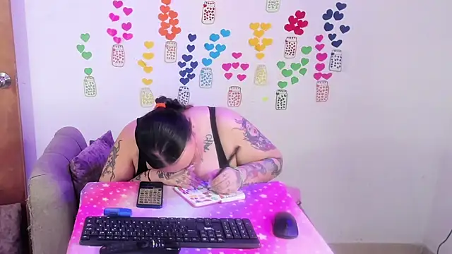 MiaYMolly webcam