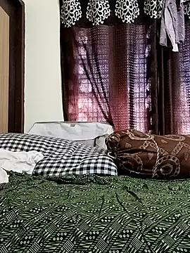 Chocolate_stud10 webcam