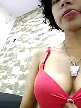 Kittyiyi webcam