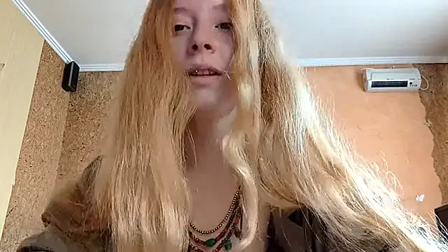 KateVibe_01 webcam