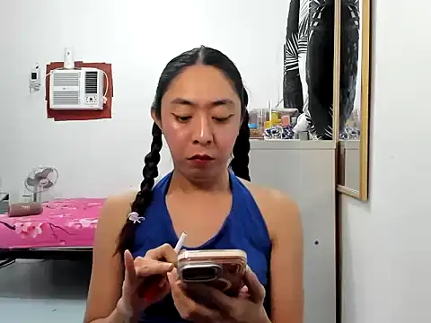 ErikaJayne4u webcam
