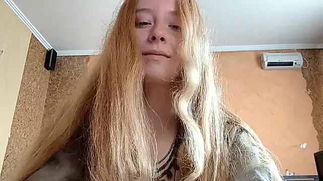 KateVibe_01 webcam