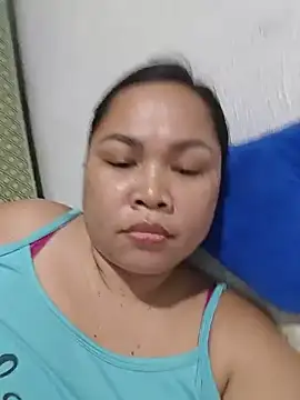 Sweetlorie_83 webcam