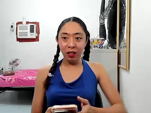 ErikaJayne4u webcam