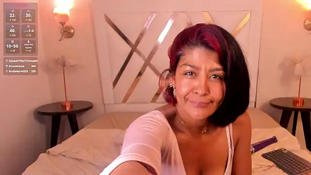 Sky_Collins_ webcam