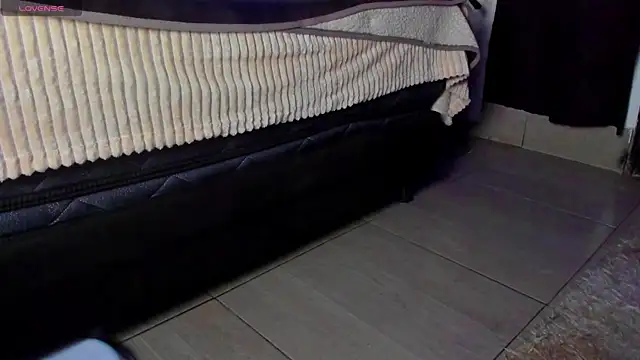 Caleb_Frost webcam