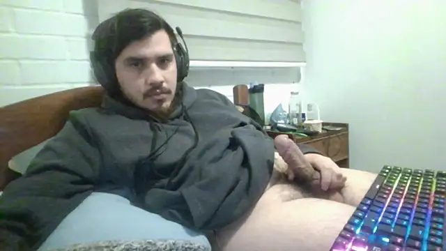 hung_weeb webcam