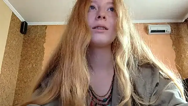 KateVibe_01 webcam