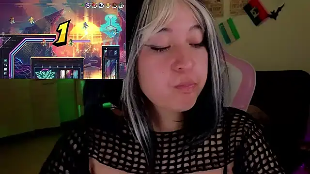 Celeste_Bauman webcam