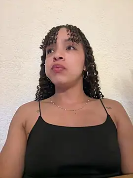 Yasmin777_ webcam