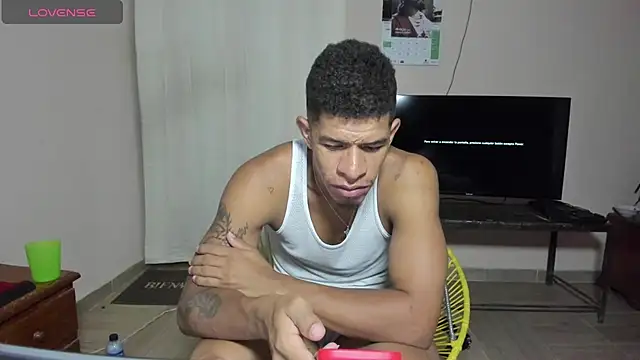 antonio_aguilarx webcam