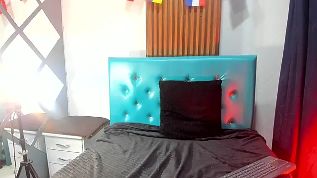 Blake_dolls webcam