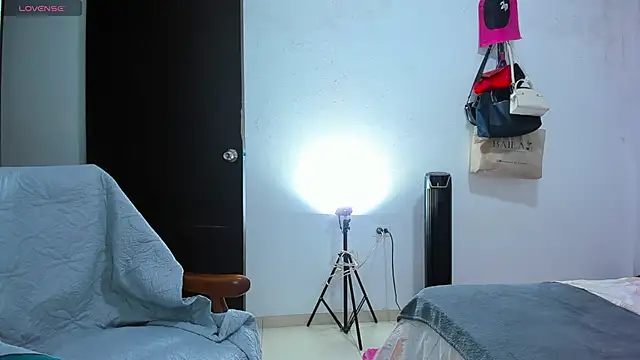 Doll_Andrea webcam
