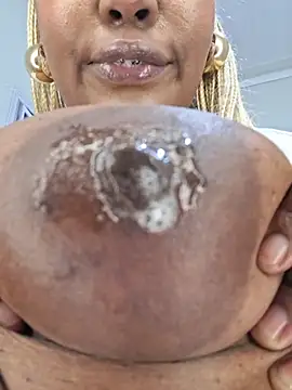 Thasha8 webcam