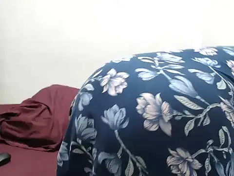 Bustyslave48 webcam