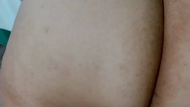 evaleribigtits18 webcam