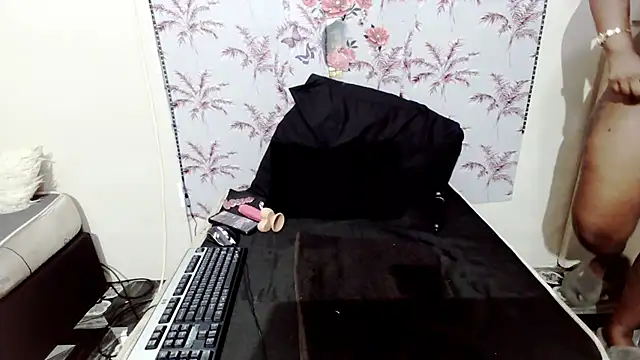 indiantina01 webcam