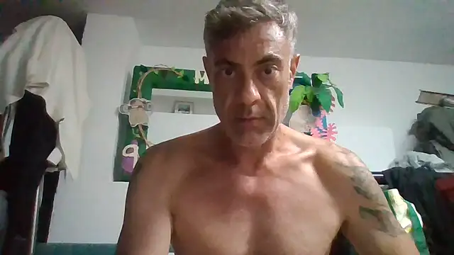Shun4627 webcam