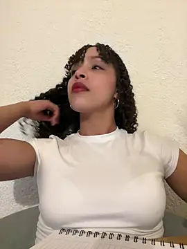 Yasmin777_ webcam