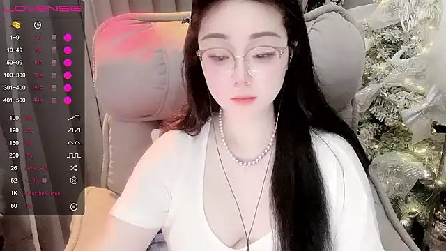 Monica-666888- webcam