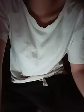 Hilary-123 webcam