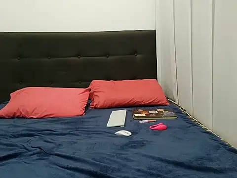 july_fucha webcam
