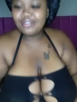 BustyBmw webcam