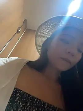 xiaochengzi505 webcam
