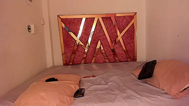ameliaduval webcam