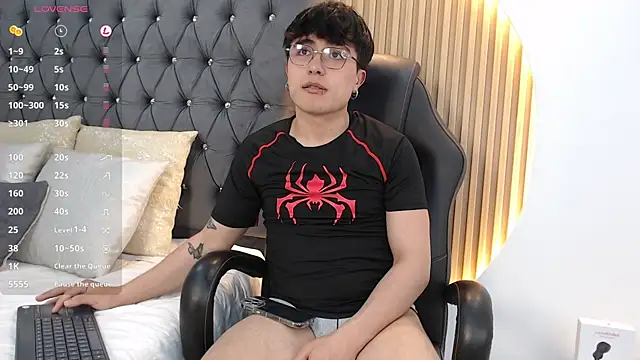 Tommy_Claks webcam