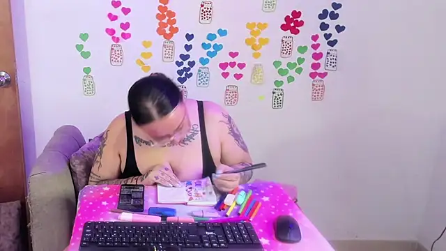 MiaYMolly webcam