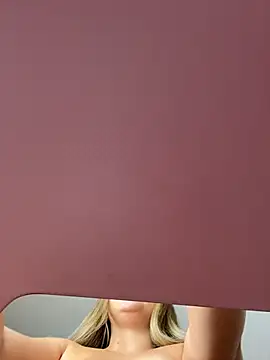 lunablossom_ webcam