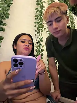Watch Pamela_Luna live on EroticFlix - High definition streams
