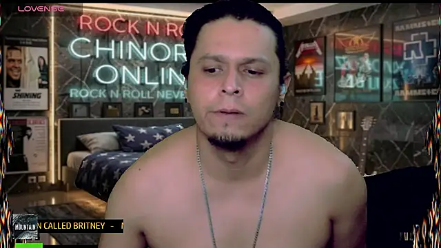 chino_roz webcam