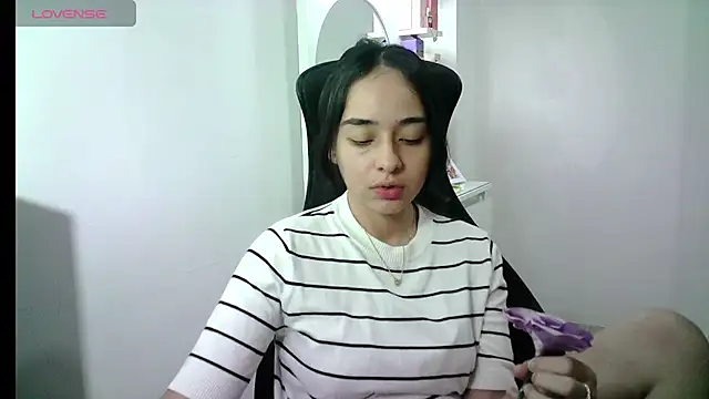 aineangeel webcam