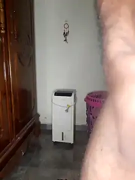 SuranSexy33 webcam