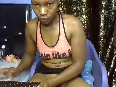 Lovey_daisy15 webcam