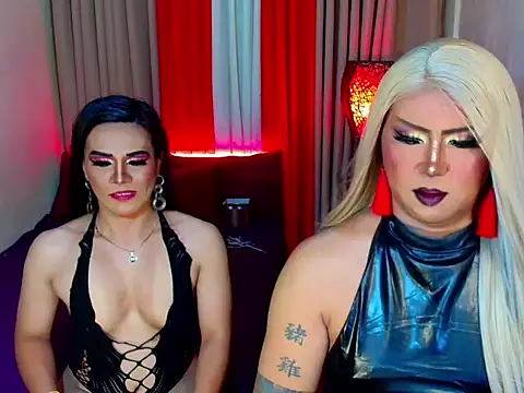 Wildest_Slave_Huntress webcam