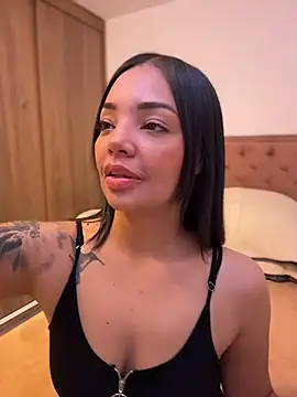 JennLeMoka webcam