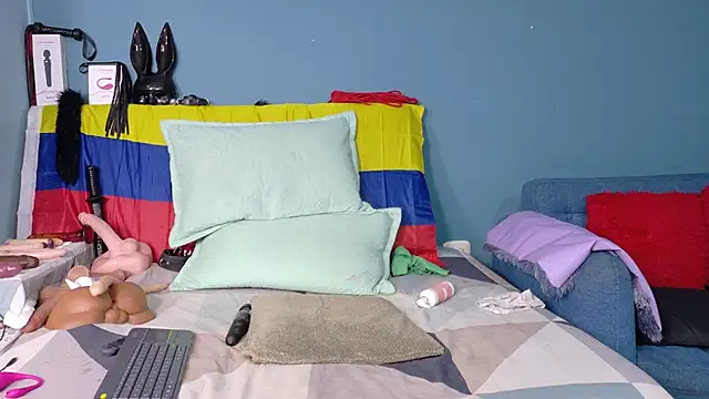 DonnaJoness webcam