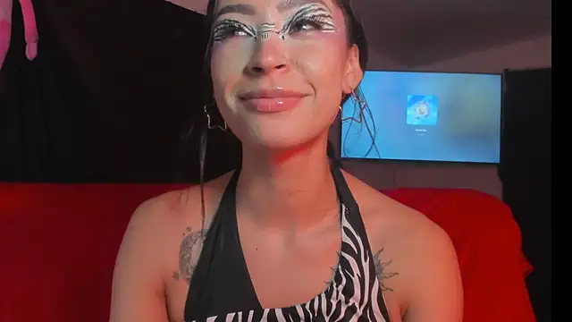 Ounla_Sweet webcam