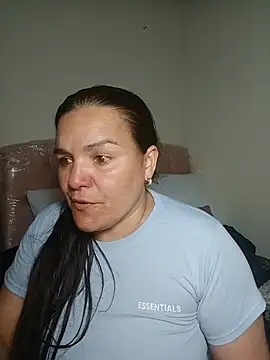 Zuleyka_69 webcam