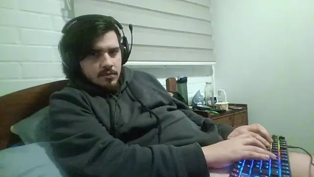 hung_weeb webcam