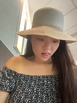 xiaochengzi505 webcam