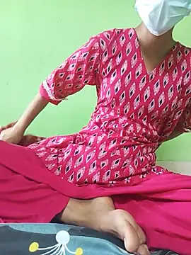 Monaleca-2 live cam on StripChat