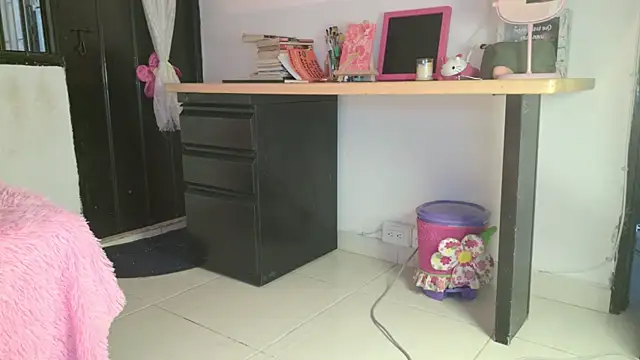 eva_sin18 live cam on StripChat